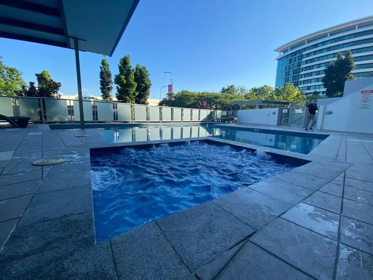 Apartment Spacious River View 3 Bdrm Apt With 2 Car Spaces Brisbane